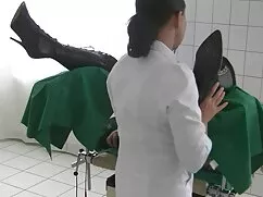 二甘くて、少女性は、レズビアンのベッドと ...