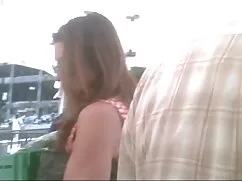 茶色,巨乳,クライアントにマッサージを与 ...