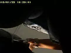美しい祖母は彼女の看護師、バルコニーに別 ...