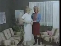 Sarah成熟した後に吸いその愛する禿げ ...